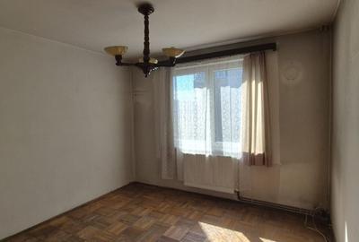 Apartament cu 3 camere decomandat în Tudor - 7