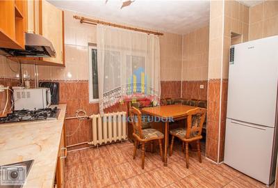 Garsonieră decomandată, mobilată în Dristor - 9