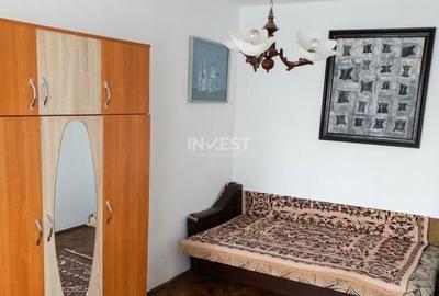 Apartament cu 2 camere semidecomandat în Podu Roș