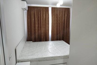 Apartament cu 2 camere decomandat în Apărătorii Patriei