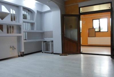 Spațiu comercial, de 150 mp, în Cantacuzino - 3