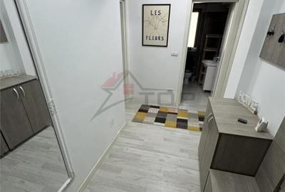 Garsonieră decomandată în Bucium
