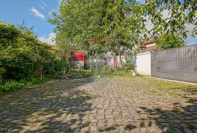 Casă individuală cu 11 camere cu Teren 789 Mp în Florilor - 45