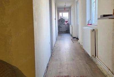 Casă cu Teren 3550 Mp în Albota