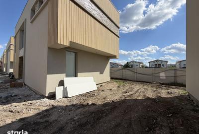 Casă cu 4 camere cu Teren 200 Mp în Central - 17