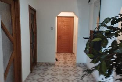 Apartament cu 3 camere decomandat, mobilat în Nord - 2
