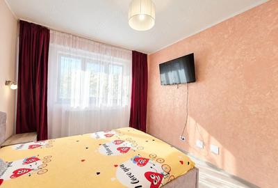 Apartament cu 2 camere decomandat în Micro 17