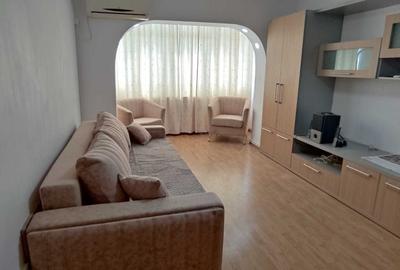 Apartament cu 2 camere decomandat în Malu Roșu - 2
