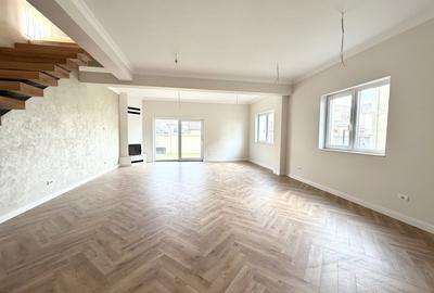 Duplex cu 5 camere cu Canalizare în Dumbrăvița - 4
