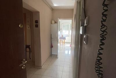 Apartament cu 2 camere decomandat în Dorobanți
