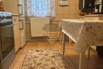 Apartament cu 4 camere decomandat, mobilat în Energia