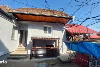 Casă cu 3 camere cu Teren 290 Mp în Central - 11