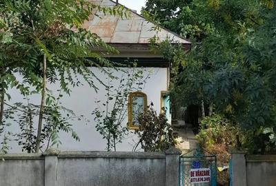Casă cu Teren 3000 Mp în Vânători