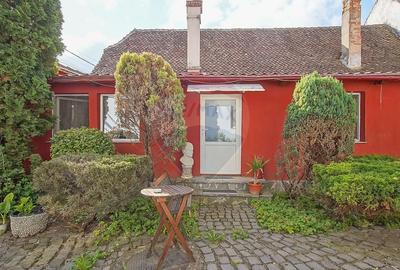 Casă individuală cu 11 camere cu Teren 789 Mp în Florilor - 43