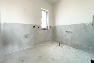Duplex cu 4 camere cu Canalizare în Moșnița Nouă - 11
