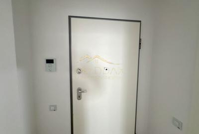 Apartament cu 2 camere semidecomandat în Sud - 15