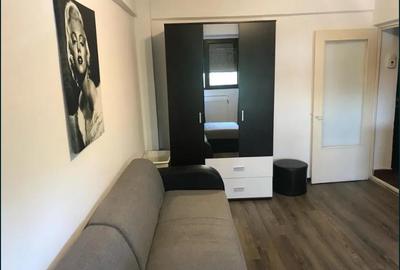 Garsonieră decomandată, mobilată în Unirii Sud