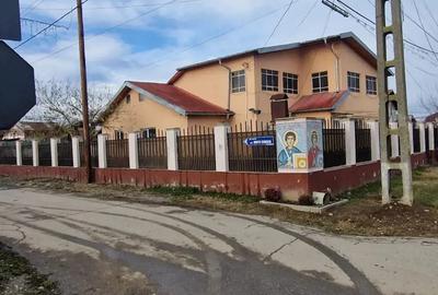 Casă cu 5 camere cu Teren 430 Mp în Șipotu - 5