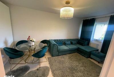 Apartament cu 2 camere decomandat în Titan