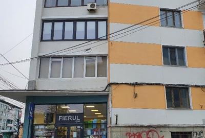 Apartament cu 2 camere semidecomandat în Ultracentral