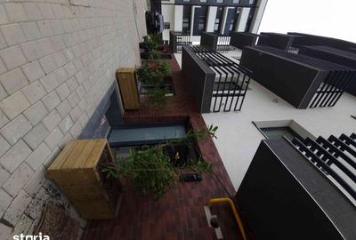 Apartament cu 3 camere decomandat în Socola - 11