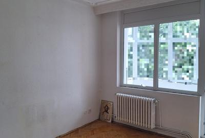 Apartament cu 2 camere semidecomandat, mobilat în Tătărași - 3