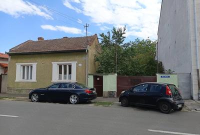 Casă cu 3 camere cu Teren 765 Mp în Grădiște