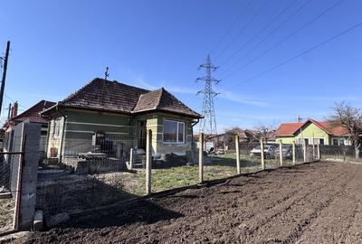 Casă cu 2 camere în Central