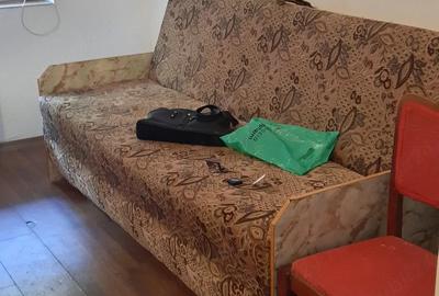 Garsonieră decomandată în Micro 17