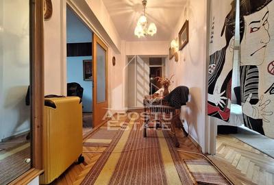 Apartament cu 4 camere decomandat în Aurel Vlaicu - 2