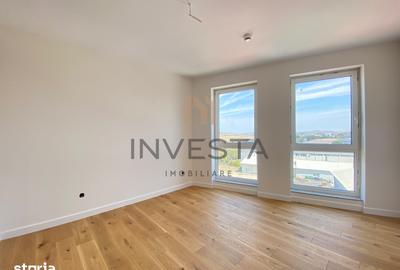 Apartament cu 3 camere semidecomandat în Someșeni