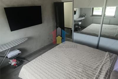 Apartament cu 3 camere în Traian - 3