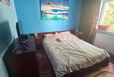 Apartament cu 4 camere decomandat în Craiovița Nouă - 1