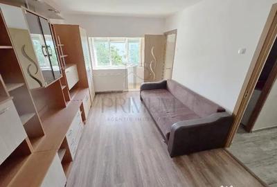 Garsonieră semidecomandată în Lipovei