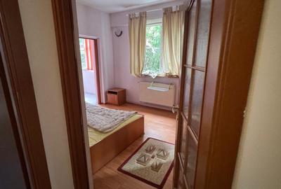 Apartament cu 2 camere decomandat în Trivale
