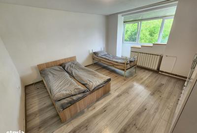 Apartament cu 2 camere în Complex Studențesc