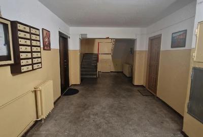 Apartament cu 2 camere semidecomandat în Rogerius