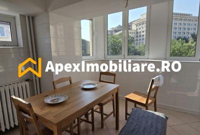 Garsonieră decomandată în Unirii