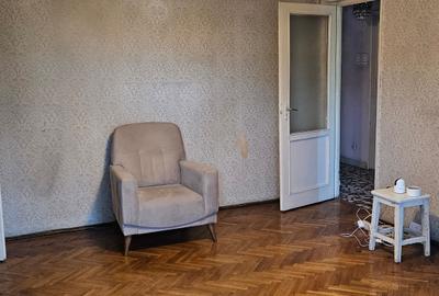 Apartament cu 3 camere semidecomandat în Giulești - 8