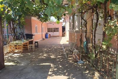 Casă cu 6 camere cu Teren 714 Mp în Săbăreni - 3
