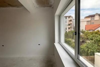 Casă cu 5 camere cu Teren 300 Mp în Primo - 11