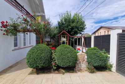 Casă cu 5 camere cu Canalizare în Sânpetru
