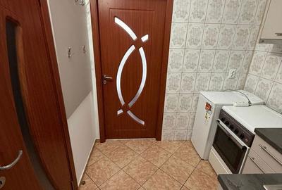 Garsonieră decomandată în Central - 7