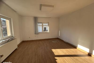 Spațiu comercial, de 150 mp, în Prundu - 1