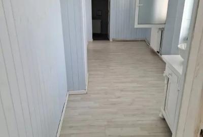 Casă cu 3 camere în Central
