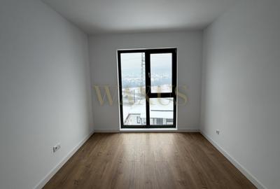 Apartament cu 3 camere decomandat în Calea Moldovei