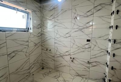 Casă cu 3 camere în Dumitrana - 1