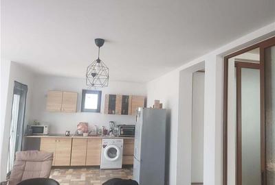 Casă cu 5 camere cu Teren 600 Mp în Cazasu - 3