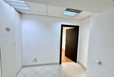 Apartament cu 4 camere decomandat în P-ța Unirii - 18