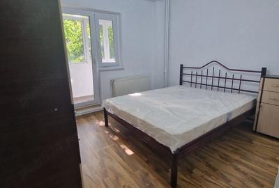 Apartament cu 3 camere decomandat în Pantelimon